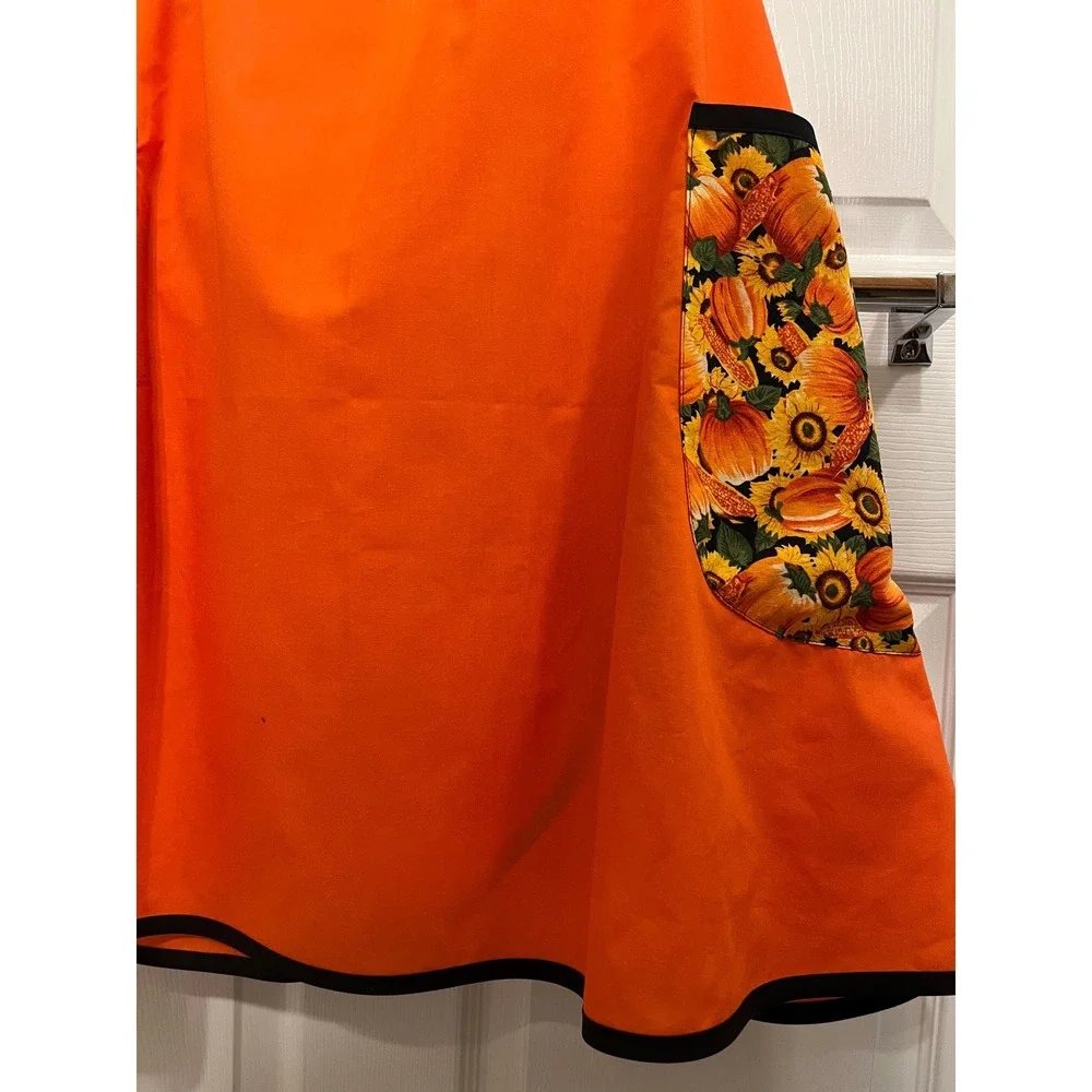 CrissCross Apron Fall Halloween: Cottagecore Pumpkin Apron Sizes L-XXL Crossback